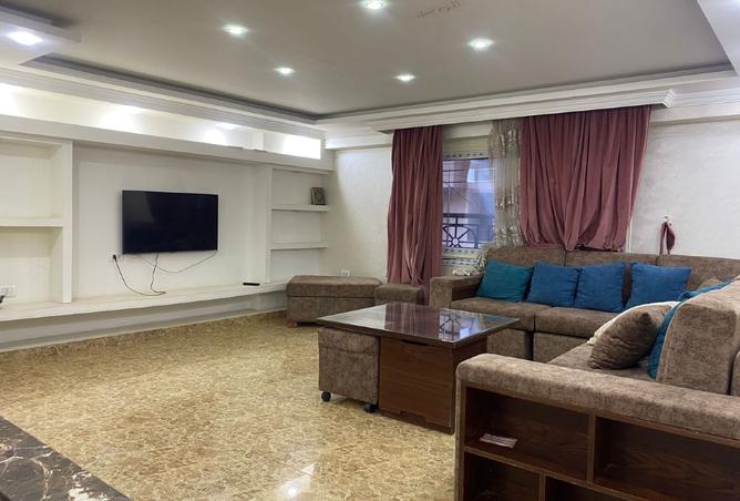 8466947 - Property Image 2