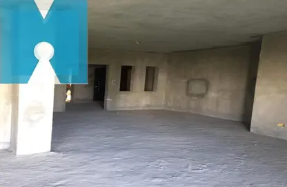 Apartment - 3 Bedrooms - 3 Bathrooms for sale in The Courtyards - Sheikh Zayed Compounds - Sheikh Zayed City - Giza