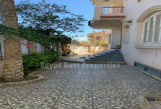 8161094 - Property Image 3