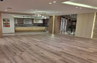 شقة - 3 غرف نوم - 3 حمامات للبيع في الكارما جيتس - مدينة زايد الجديدة - الشيخ زايد - الجيزة