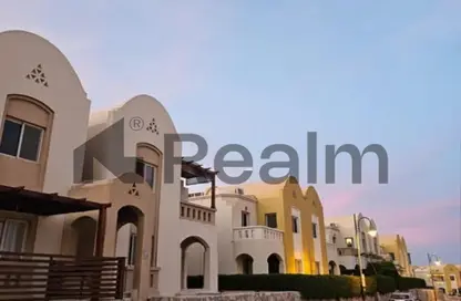 Chalet - 2 Bedrooms - 2 Bathrooms for sale in Makadi Resort - Makadi - Hurghada - Red Sea