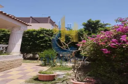 Villa - 5 Bedrooms - 4 Bathrooms for sale in Al Safwa - 26th of July Corridor - 6 October City - Giza