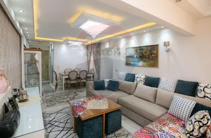Apartment - 2 Bedrooms - 1 Bathroom for sale in Gamela Abou Hred St. - Seyouf - Hay Awal El Montazah - Alexandria