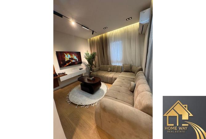 8296611 - Property Image 2