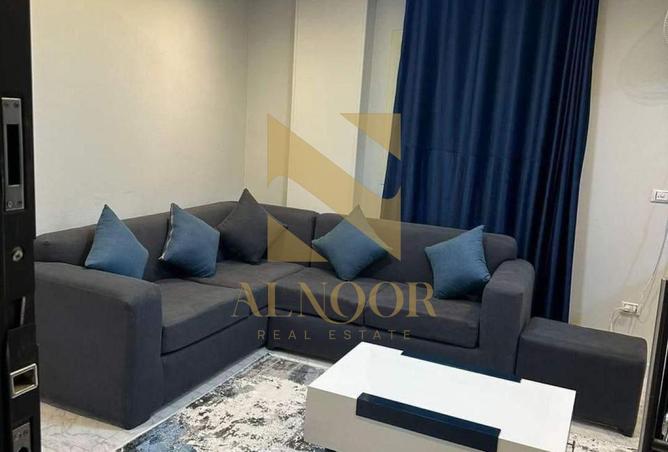 8013665 - Property Image 2