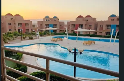شاليه - 2 غرف نوم - 2 حمامات للبيع في رومانس - العين السخنة - السويس