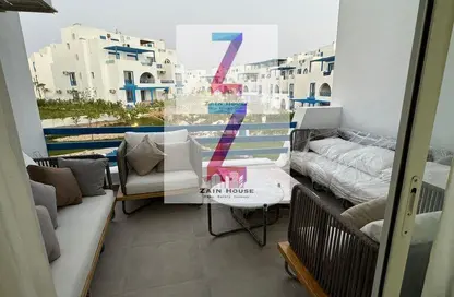 Chalet - 3 Bedrooms - 2 Bathrooms for rent in Mountain View - Ras Al Hekma - North Coast
