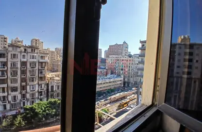 شقة - 3 غرف نوم - 1 حمام للبيع في كامب شيزار - حي وسط - الاسكندرية