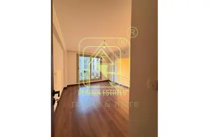 Apartment - 3 Bedrooms - 3 Bathrooms for sale in Palm Parks   Palm Hills - South Dahshur Link - 6 October City - Giza