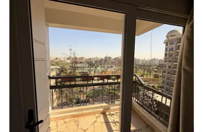 Apartment - 4 Bedrooms - 3 Bathrooms for sale in Al Maahad Al Eshteraky St. - Roxy - Heliopolis - Masr El Gedida - Cairo