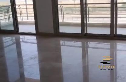 شقة - 3 غرف نوم - 3 حمامات للايجار في فورتين جولف ريزيدنس - اب تاون كايرو - المقطم - القاهرة