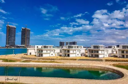 Villa - 5 Bedrooms - 4 Bathrooms for sale in Mazarine - New Alamein City - Al Alamein - North Coast