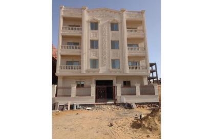 Apartment - 4 Bedrooms - 3 Bathrooms for sale in Bait Alwatan - The 5th Settlement - New Cairo City - Cairo