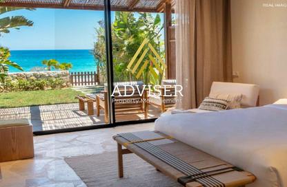 Chalet - 2 Bedrooms - 3 Bathrooms for sale in Ramla Lakeside - Qesm Ad Dabaah - North Coast