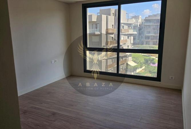 8560000 - Property Image 2