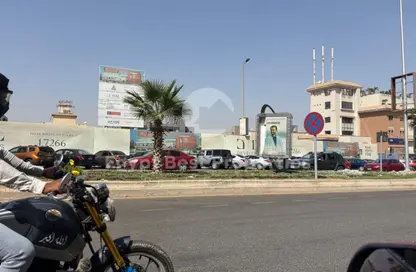 محل - استوديو - 1 حمام للبيع في حدائق المهندسين - الحي الرابع - الشيخ زايد - الجيزة