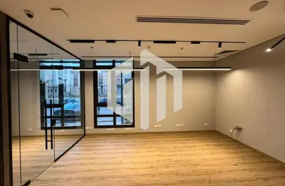 Office Space - Studio - 1 Bathroom for rent in District 5 - 5th Settlement Compounds - The 5th Settlement - New Cairo City - Cairo