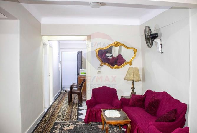 8176840 - Property Image 2