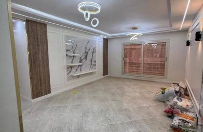 Apartment - 3 Bedrooms - 2 Bathrooms for rent in El Koronfel - The 5th Settlement - New Cairo City - Cairo
