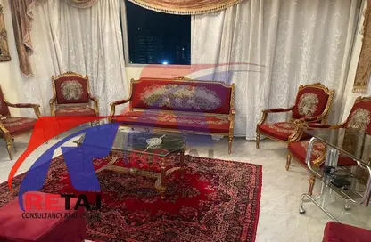 شقة - 2 غرف نوم - 2 حمامات للايجار في شارع احمد فخري - المنطقة السادسة - مدينة نصر - القاهرة
