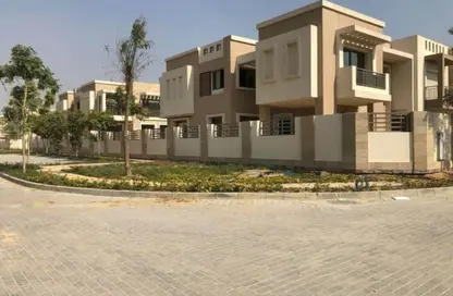 Townhouse - 3 Bedrooms - 3 Bathrooms for sale in Taj City - 5th Settlement Compounds - The 5th Settlement - New Cairo City - Cairo