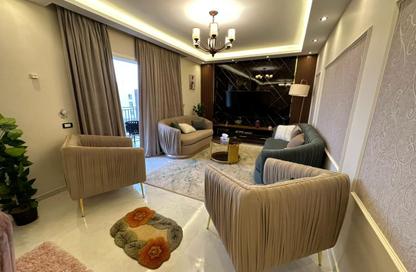 Apartment - 3 Bedrooms - 3 Bathrooms for rent in October Plaza - 6 October Compounds - 6 October City - Giza