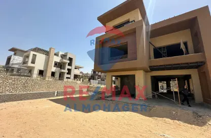 فيلا - 4 غرف نوم - 4 حمامات للبيع في نيو جيزة - طريق مصر اسكندرية الصحراوي - مدينة 6 أكتوبر - الجيزة