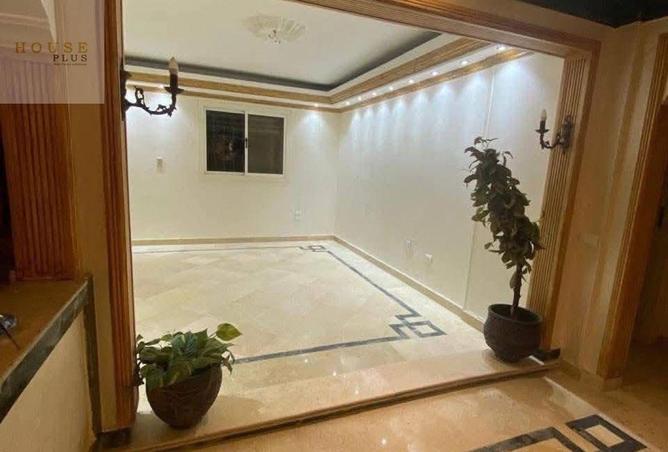 8347660 - Property Image 2