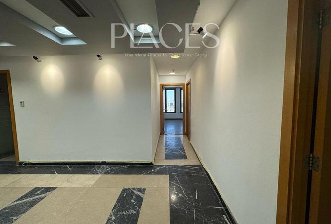 8194040 - Property Image 2