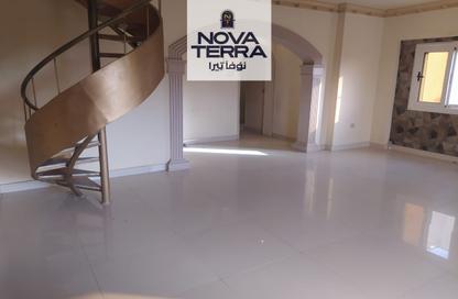 Penthouse - 4 Bedrooms - 2 Bathrooms for sale in Beverly Hills Road - 17th District - Sheikh Zayed City - Giza