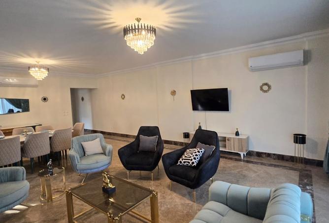 8121791 - Property Image 3