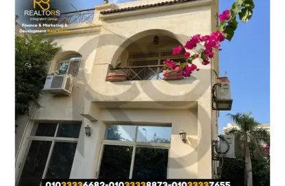 منزل مزدوج - 4 غرف نوم - 4 حمامات للبيع في حدائق المهندسين - الحي الرابع - الشيخ زايد - الجيزة