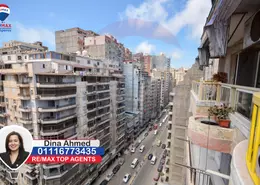 Apartment - 4 Bedrooms - 2 Bathrooms for sale in Gamal Abdel Nasser St. - El Mandara - Hay Than El Montazah - Alexandria