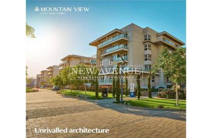 Villa - 3 Bedrooms - 3 Bathrooms for sale in Mountain View iCity - 5th Settlement Compounds - The 5th Settlement - New Cairo City - Cairo