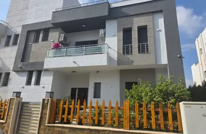 فيلا - 4 غرف نوم - 4 حمامات للبيع في مدينة وصال - كمبوندات الشروق - مدينة الشروق - القاهرة