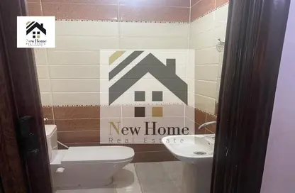 Apartment - 3 Bedrooms - 2 Bathrooms for sale in Maadi - Hay El Maadi - Cairo