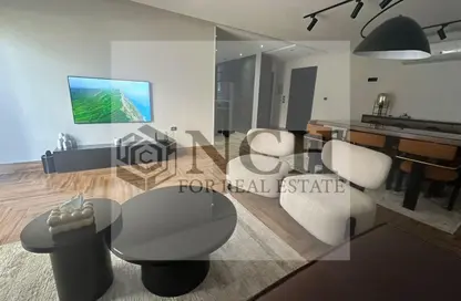 Apartment - 3 Bedrooms - 3 Bathrooms for rent in Hyde Park Central - The 6th Settlement - New Cairo City - Cairo