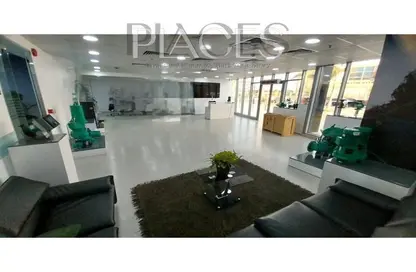 Office Space - Studio - 3 Bathrooms for rent in V90 - North Teseen St. - The 5th Settlement - New Cairo City - Cairo