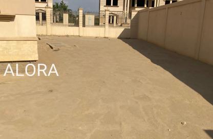 Villa - 4 Bedrooms - 4 Bathrooms for sale in Royal City - Sheikh Zayed Compounds - Sheikh Zayed City - Giza