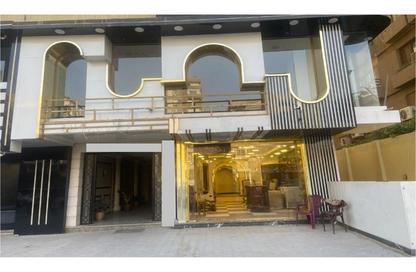 Retail - Studio - 2 Bathrooms for sale in Makram Ebeid St. - 6th Zone - Nasr City - Cairo