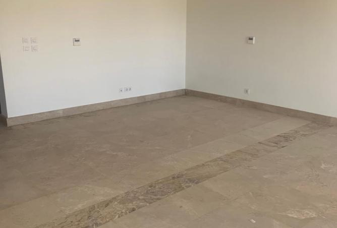 8311889 - Property Image 3