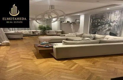 شقة - 2 غرف نوم - 2 حمامات للايجار في ميدان دجله - دجلة - حي المعادي - القاهرة