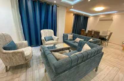 شقة - 2 غرف نوم - 2 حمامات للايجار في شارع القدس الشريف - المهندسين - الجيزة