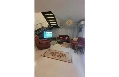 (بنتهاوس  (روف - 3 غرف نوم - 3 حمامات للبيع في فيلدج جيت - المستثمرين الجنوبية - مدينة القاهرة الجديدة - القاهرة