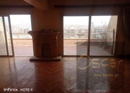 شقة - 3 غرف نوم - 3 حمامات for للبيع in كوبرى المنيل - شارع متحف المنيل - المنيل - حي المنيل - القاهرة