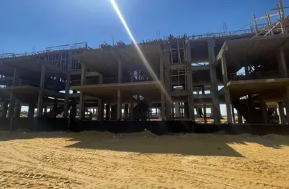 Townhouse - 3 Bedrooms - 3 Bathrooms for sale in Eastshire compound - 5th Settlement Compounds - The 5th Settlement - New Cairo City - Cairo