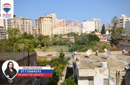 Apartment - 3 Bedrooms - 3 Bathrooms for rent in Kafr Abdo St. - Kafr Abdo - Roushdy - Hay Sharq - Alexandria