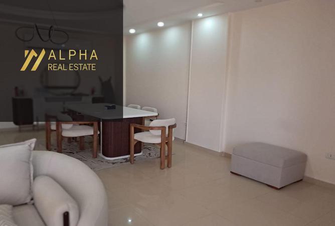 8078944 - Property Image 2