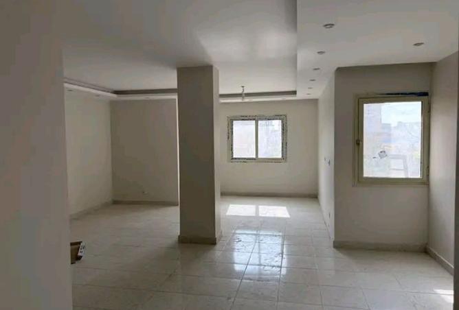 8378872 - Property Main Image