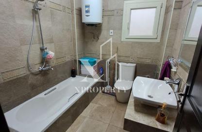 Apartment - 3 Bedrooms - 2 Bathrooms for sale in 11th District - 6 October City - Giza